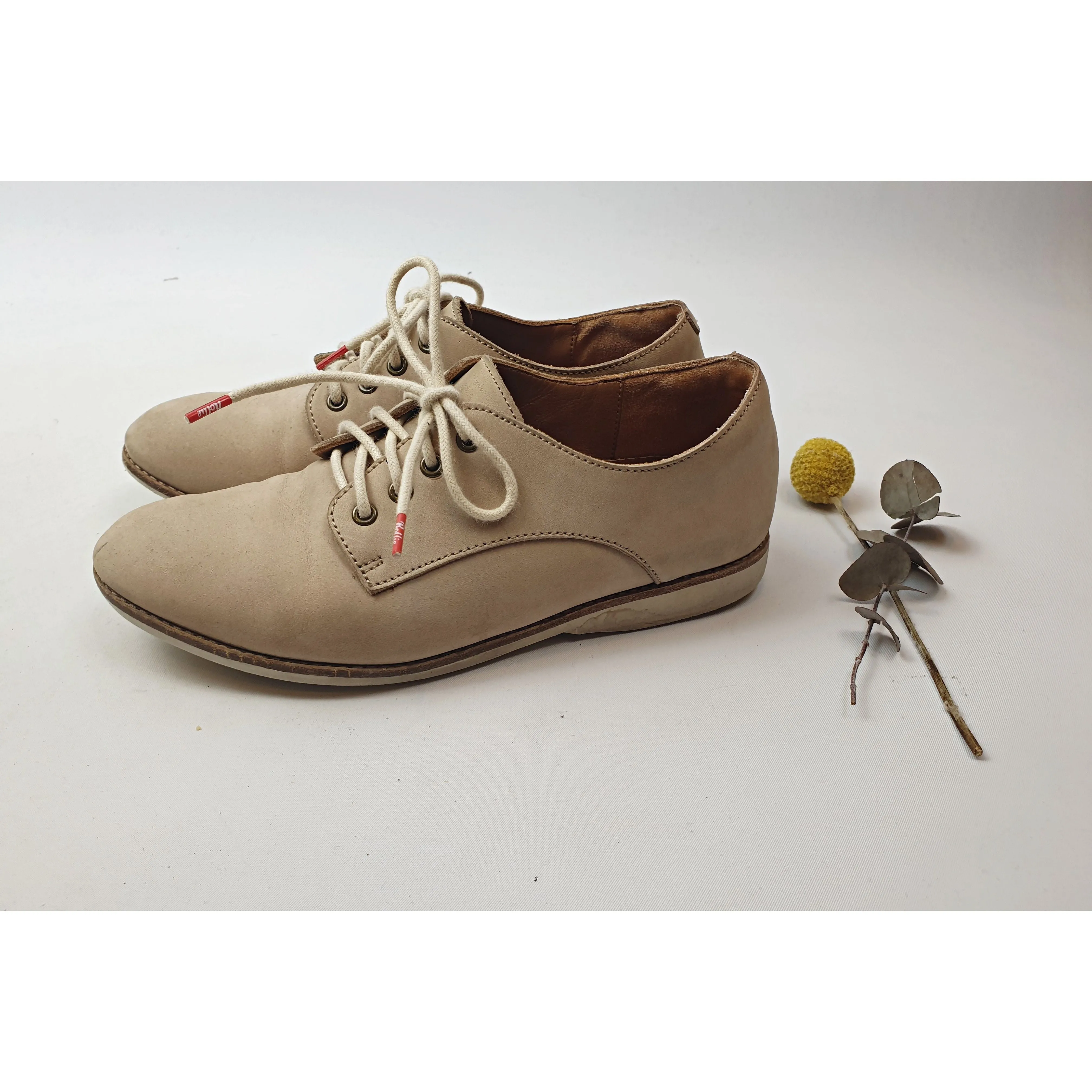 Rollie light tan neubuck leather laceup shoes size 36