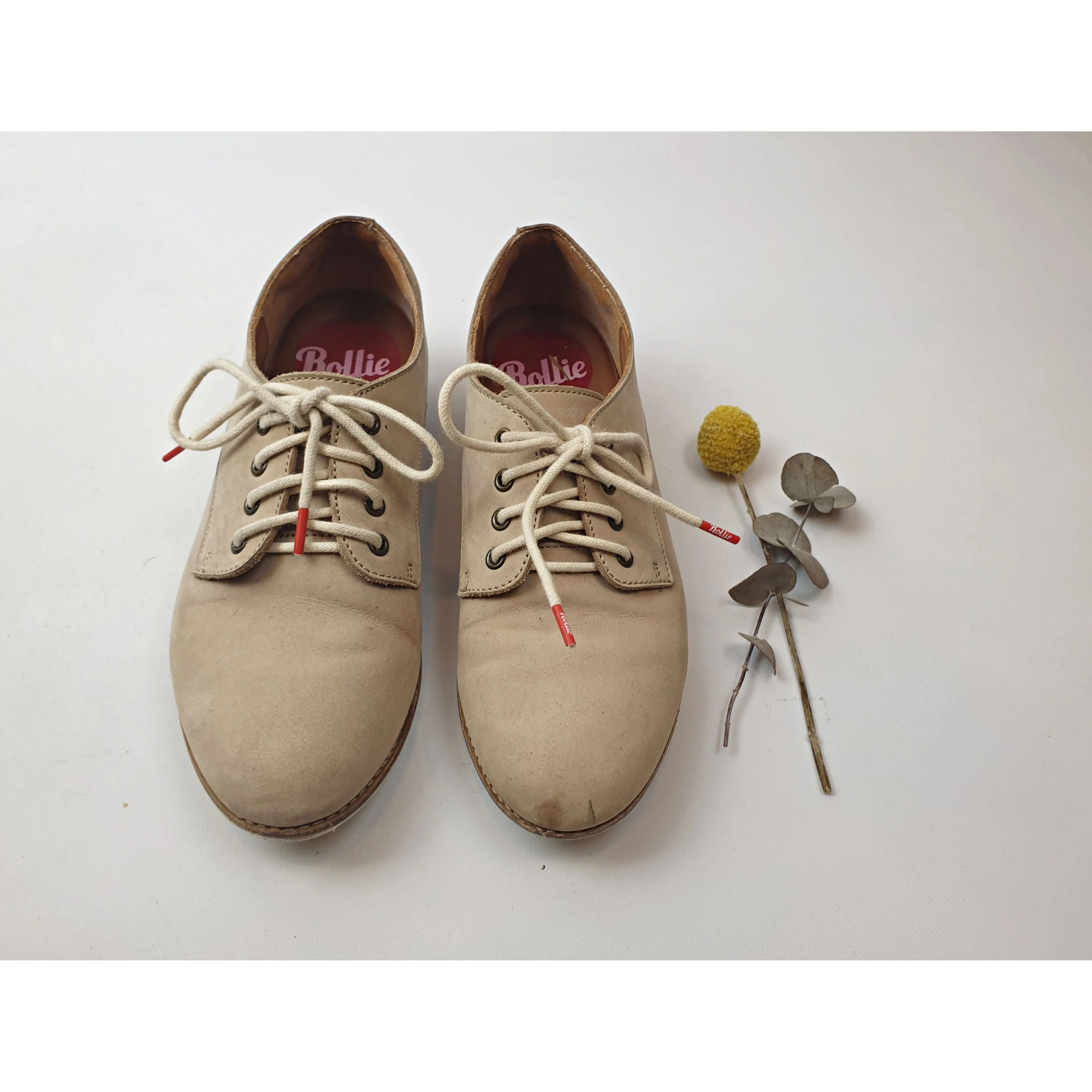 Rollie light tan neubuck leather laceup shoes size 36
