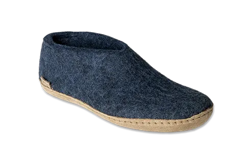 Shoe w/ Leather Sole