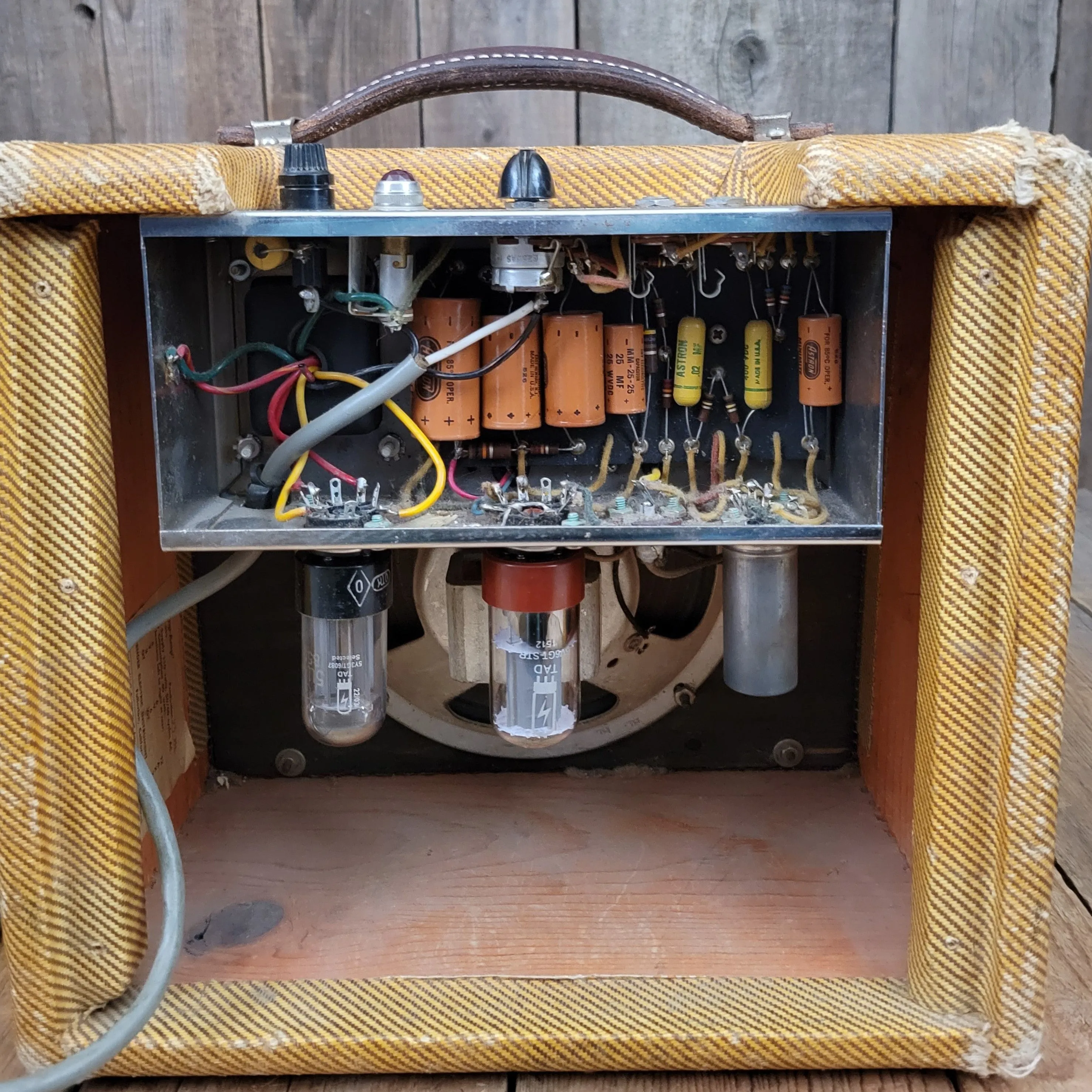 SOLD - Fender Champ 5F1 Tweed - 1958