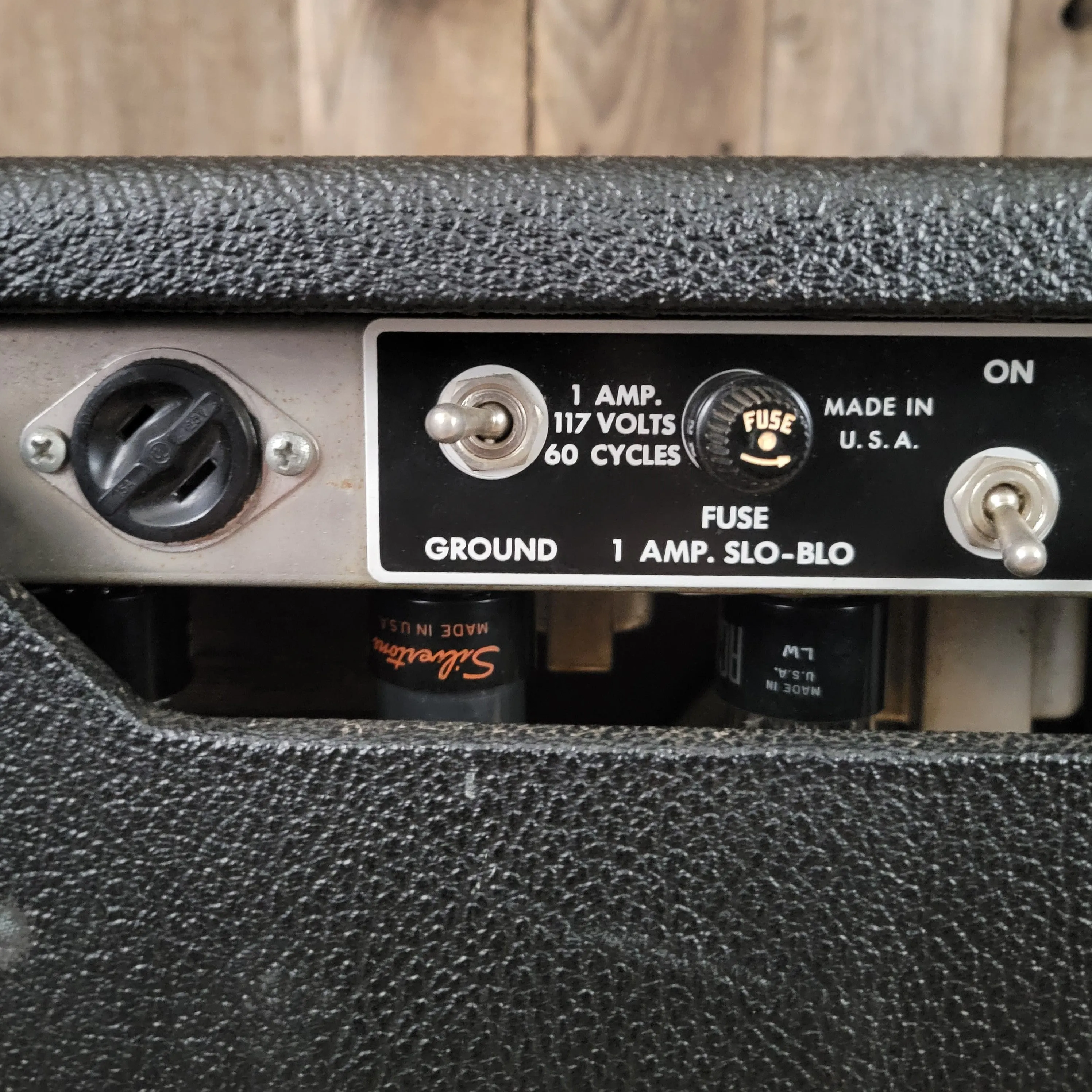 SOLD - Fender Deluxe Reverb AB763 - 1964 Pre CBS FEIC Near Mint