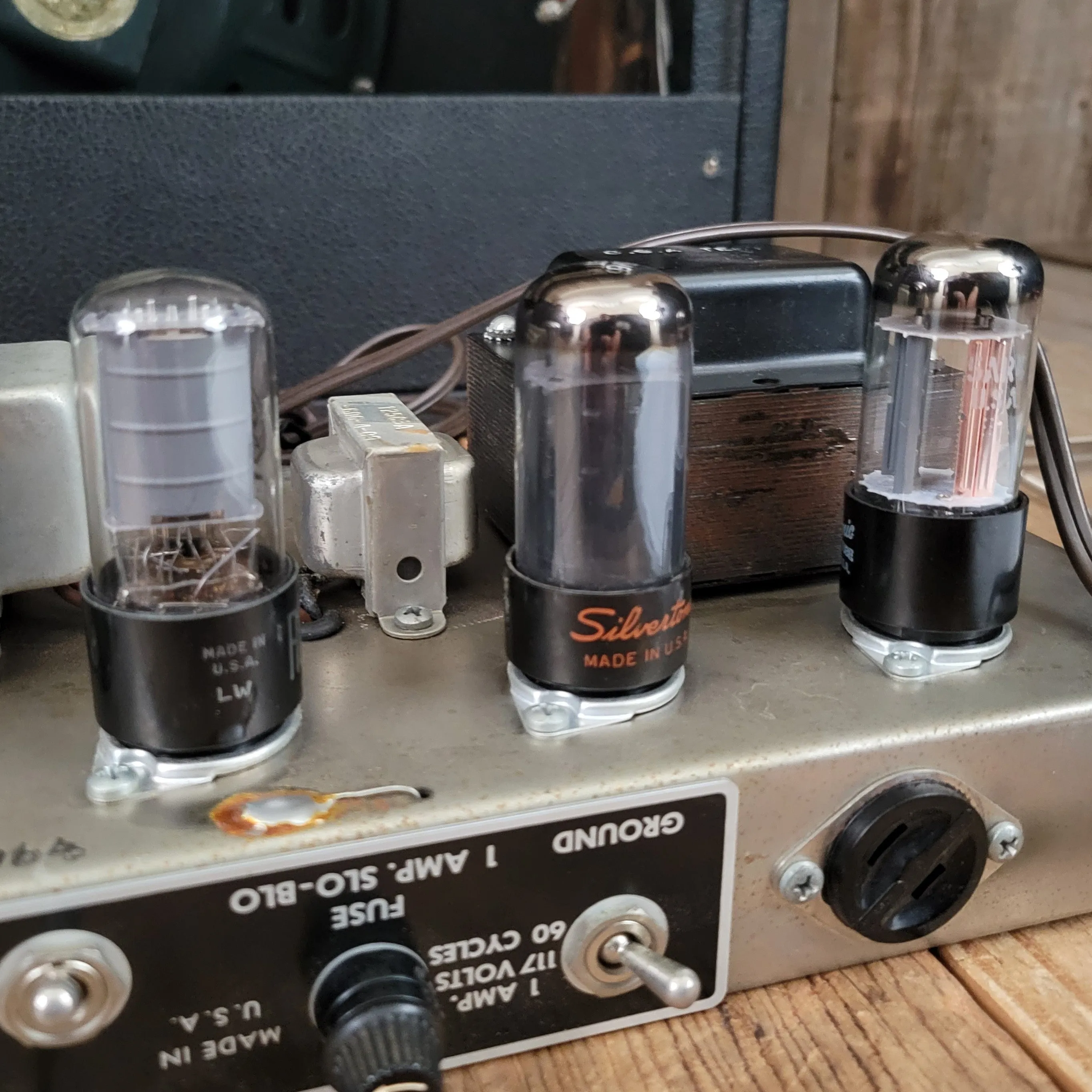 SOLD - Fender Deluxe Reverb AB763 - 1964 Pre CBS FEIC Near Mint