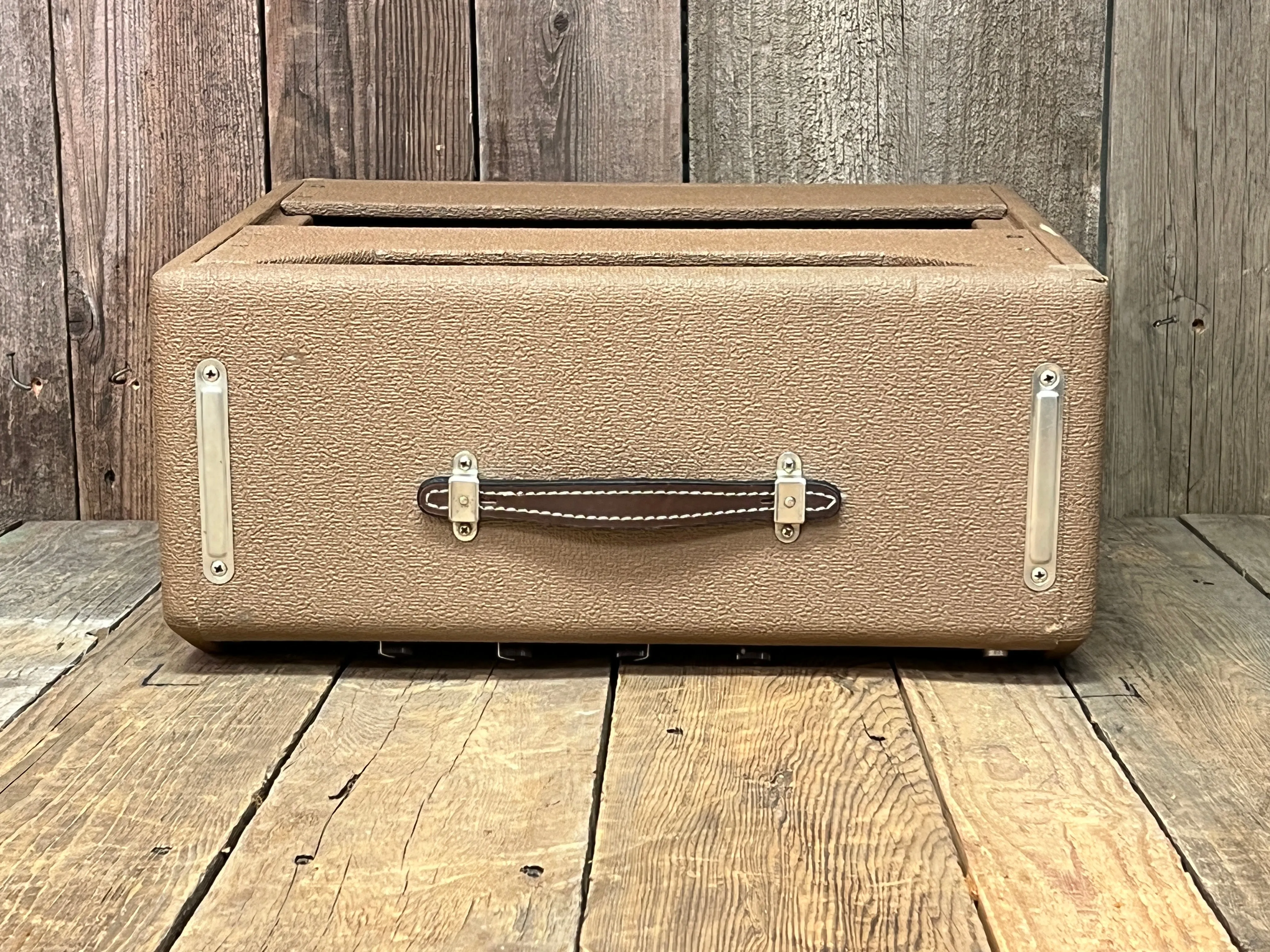 SOLD - Fender Princeton 6G2 1962 Brown Tolex