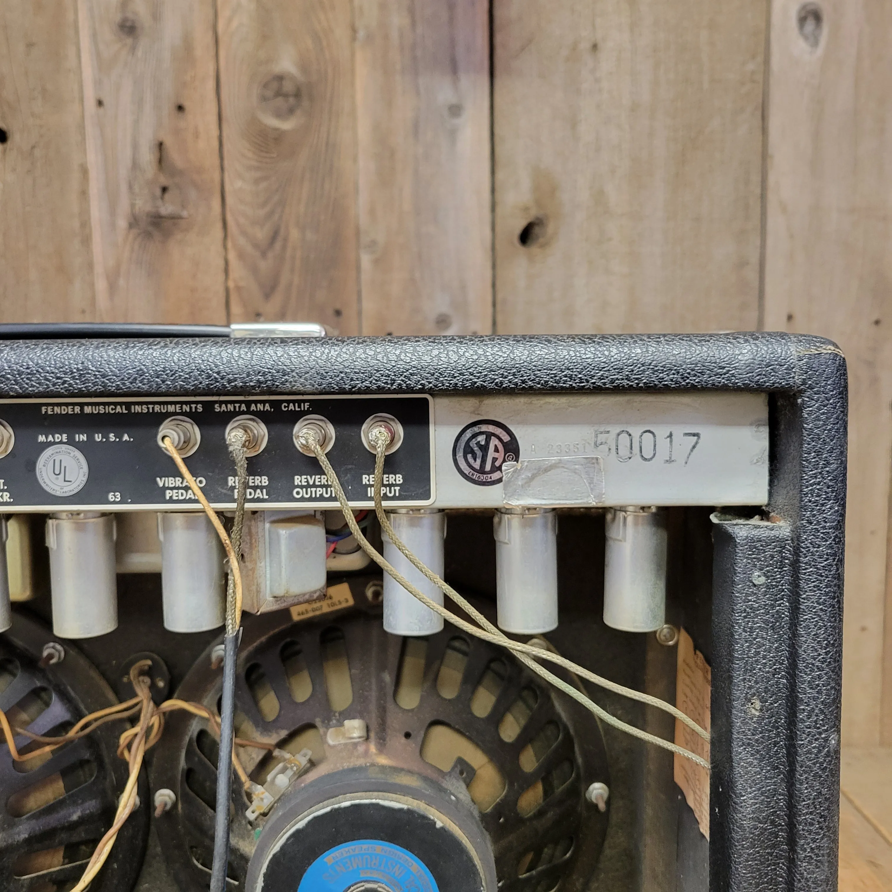 SOLD - Fender Vibrolux Reverb Vintage Guitar Amplifier 1970