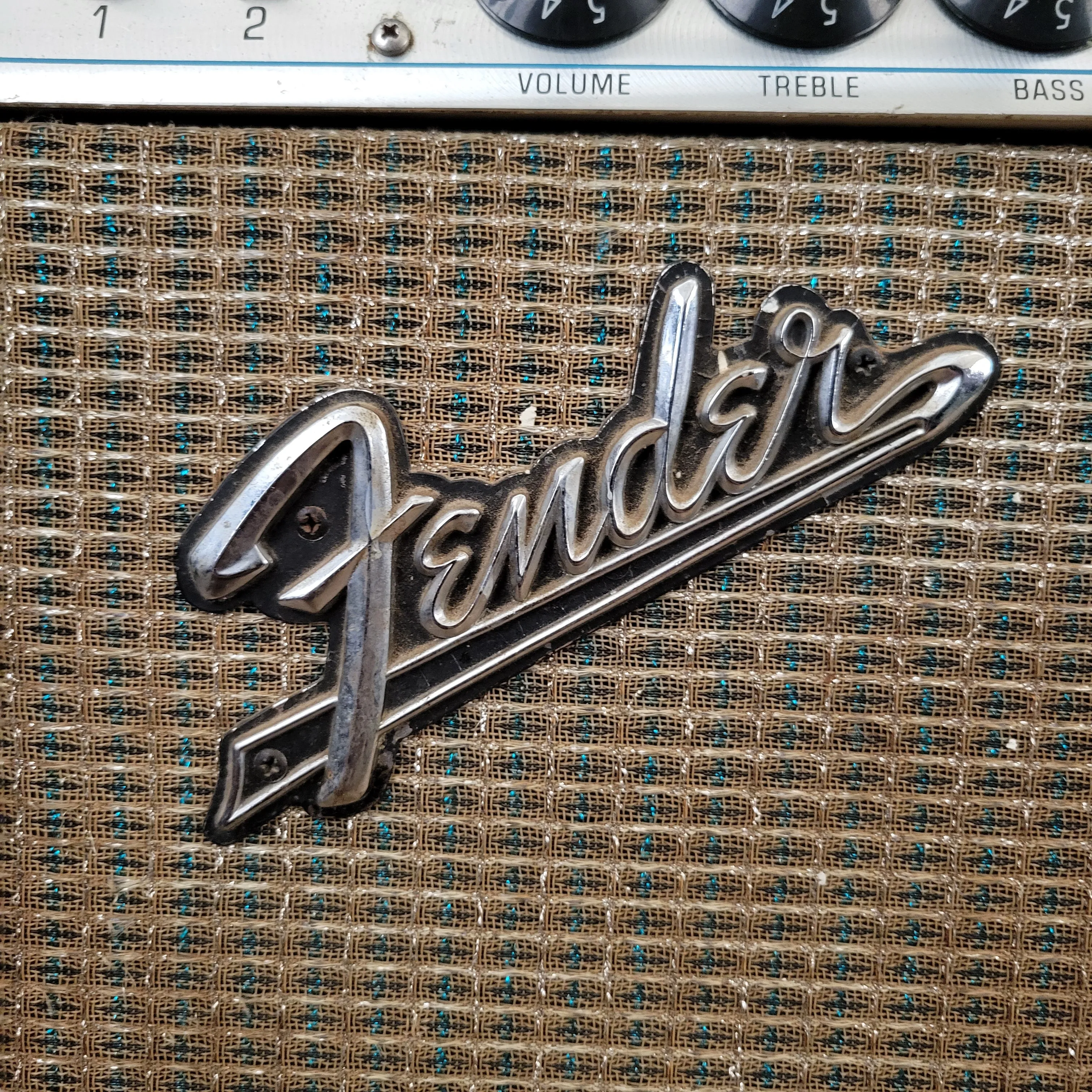 SOLD - Fender Vibrolux Reverb Vintage Guitar Amplifier 1970