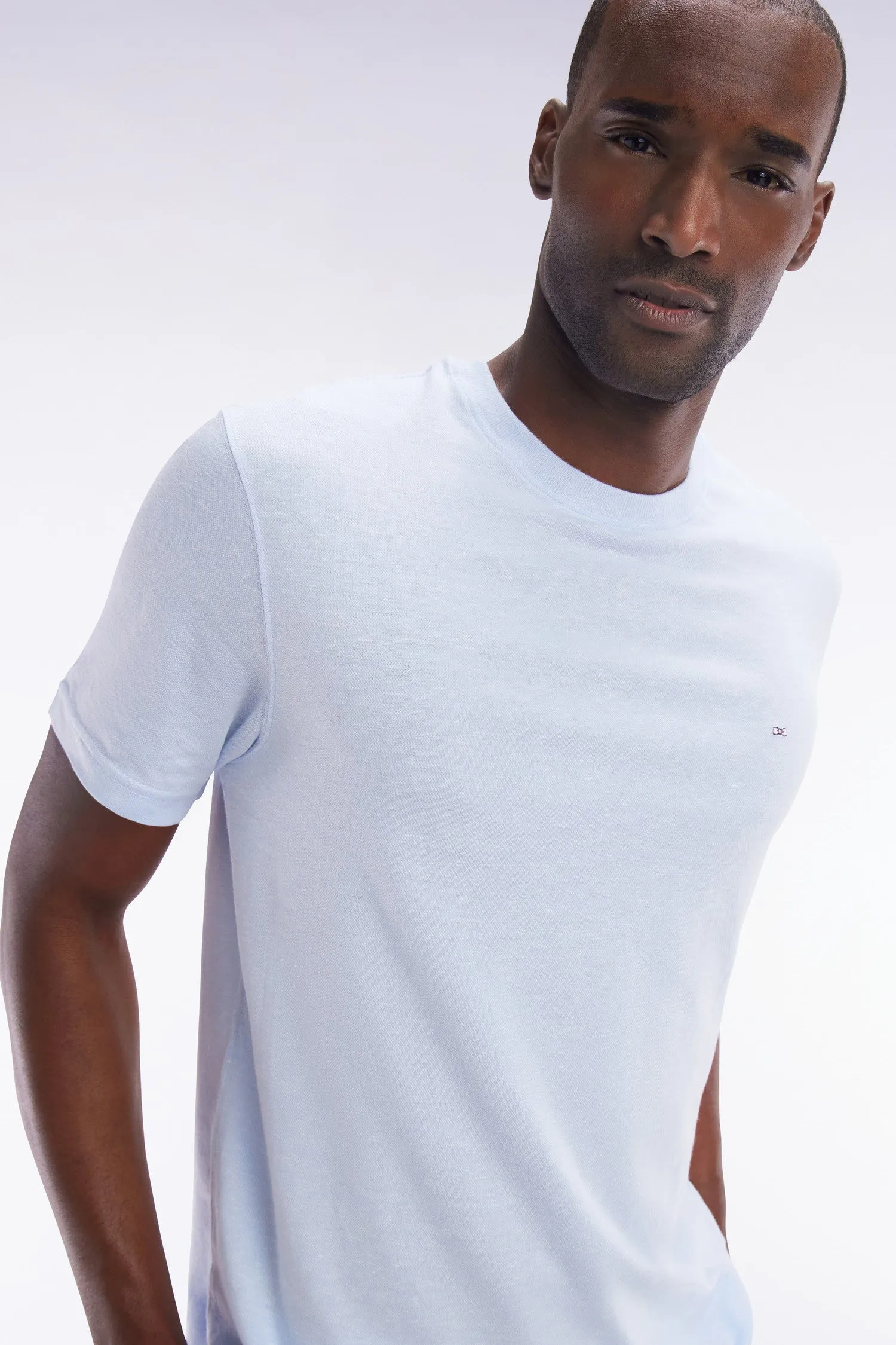 T-shirt en coton et lin bleu clair coupe droite