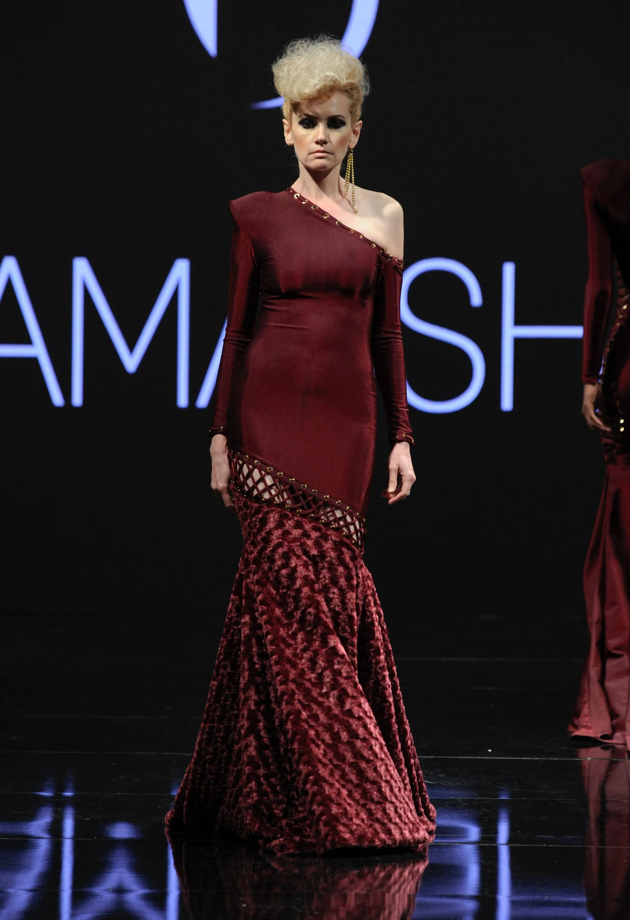 TEMPTATION Look 6