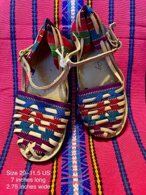 US 11.5- Kids Multicolor Huarachas- Huarachas para niñxs