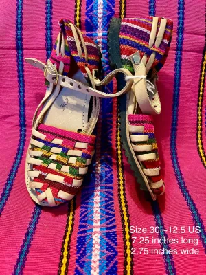 US 12/12.5-Kids Multicolor Huarachas- Huarachas para niñxs