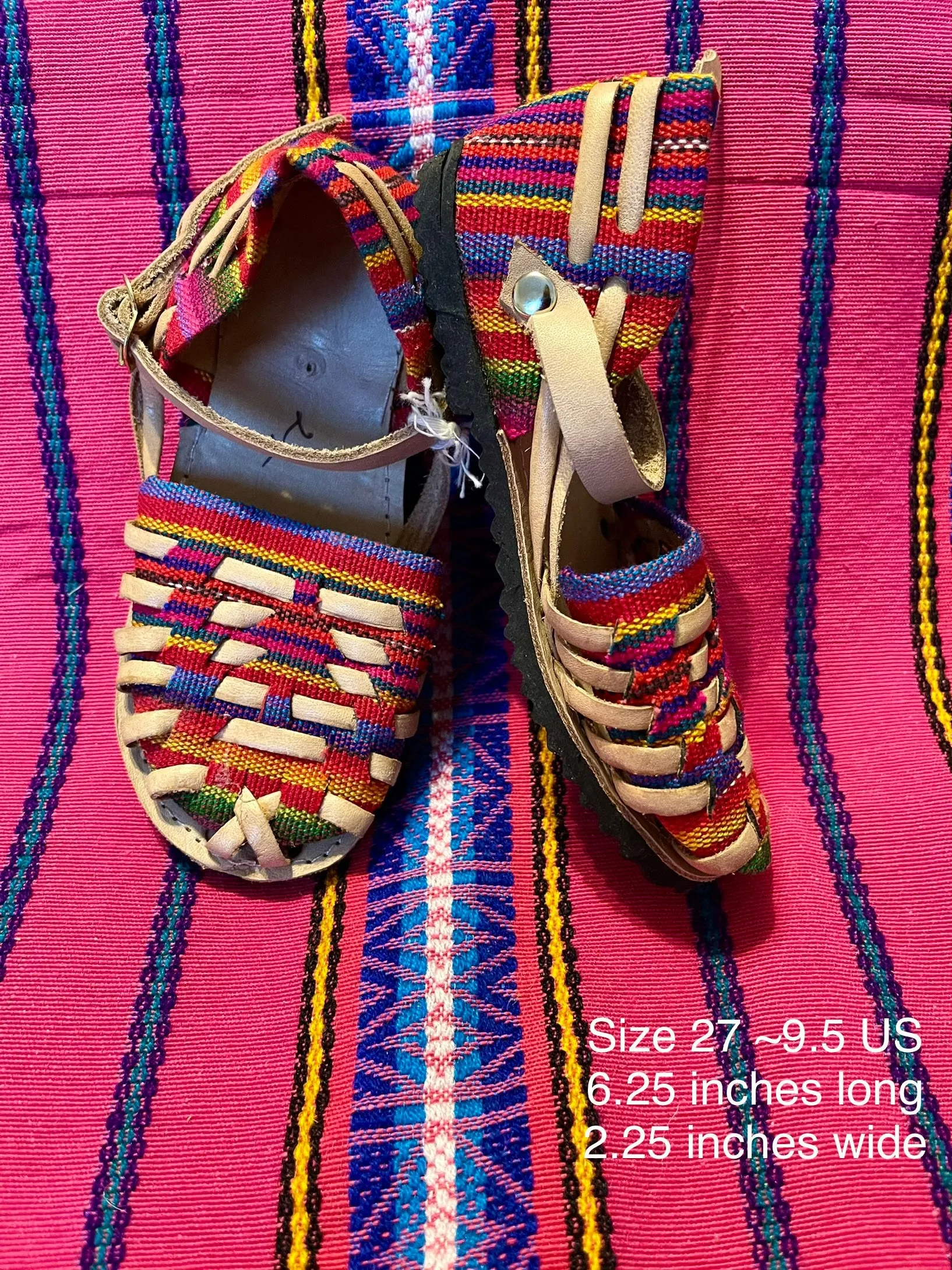 US 9.5-Kids Multicolor Huarachas- Huarachas para niñxs