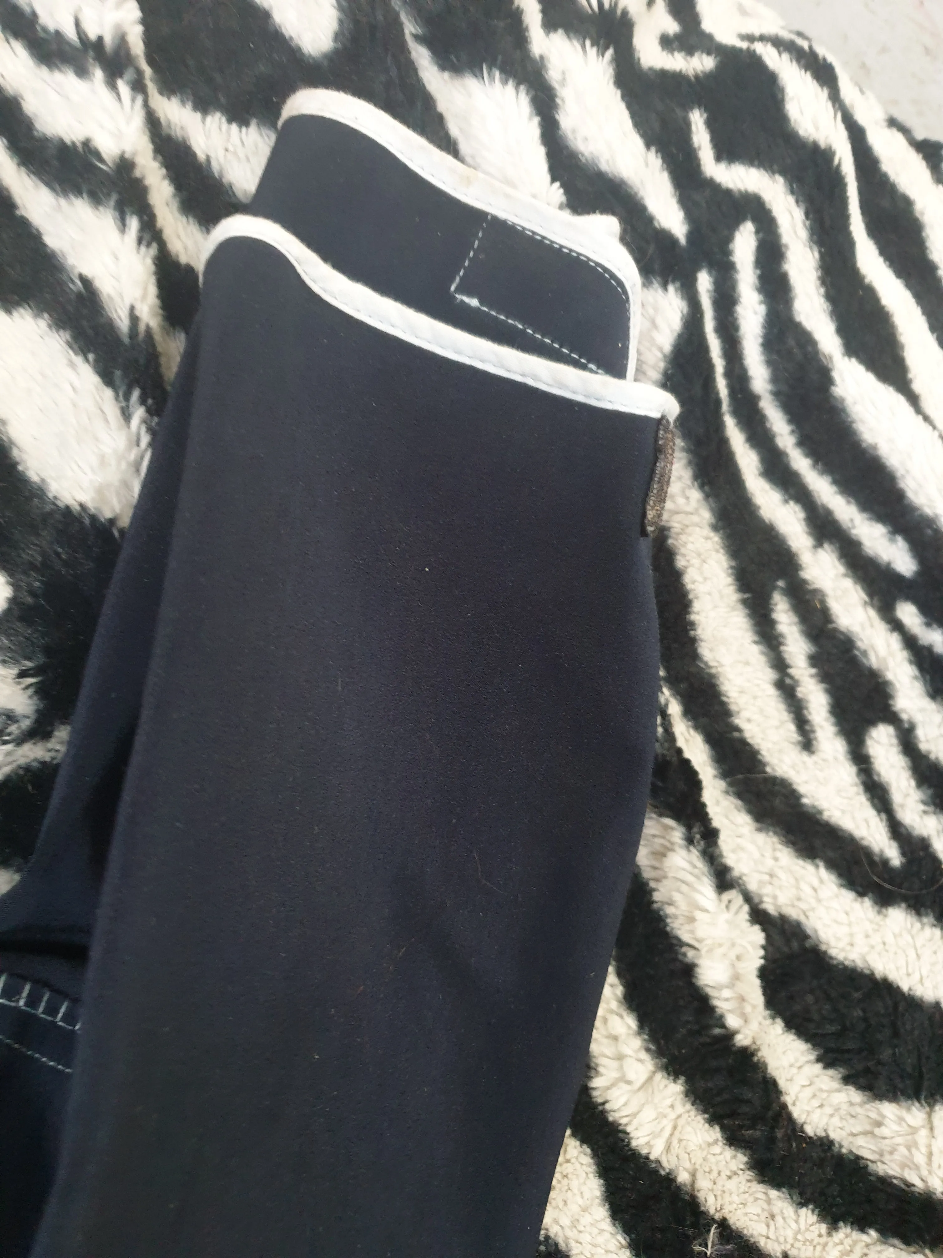 Used size 8 Derby House blue jodhpurs FREE POSTAGE☆