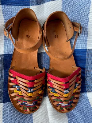 VERY WIDE Multicolores Huarachas with Strap- Huarachas Anchas Color Cafe
