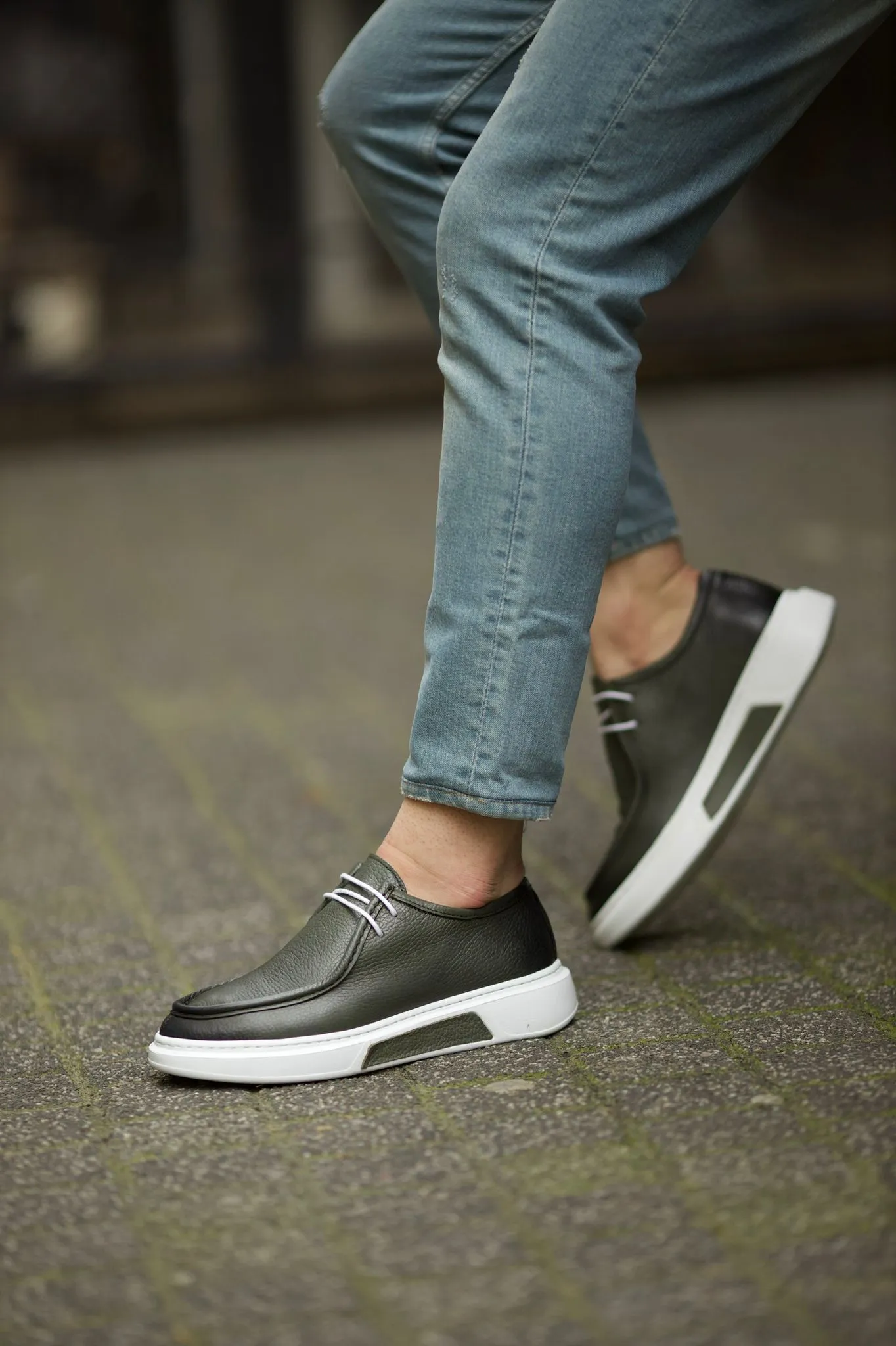 Vince Eva Pool Sole Green Shoes - Elegant Leather Footwear for All Occasions
