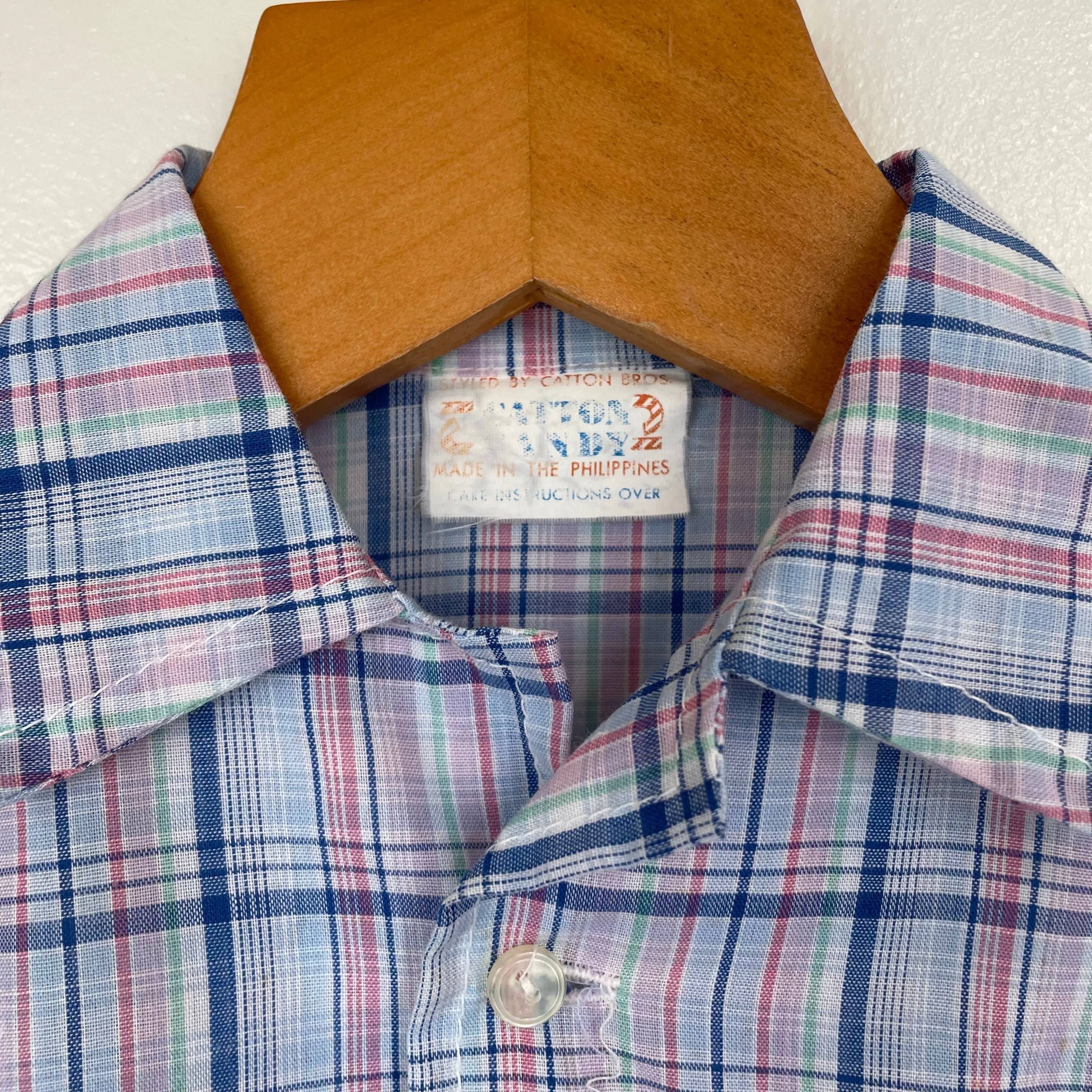 Vintage Catton Candy 70s 80s Plaid button front Oxford // (HT2362)