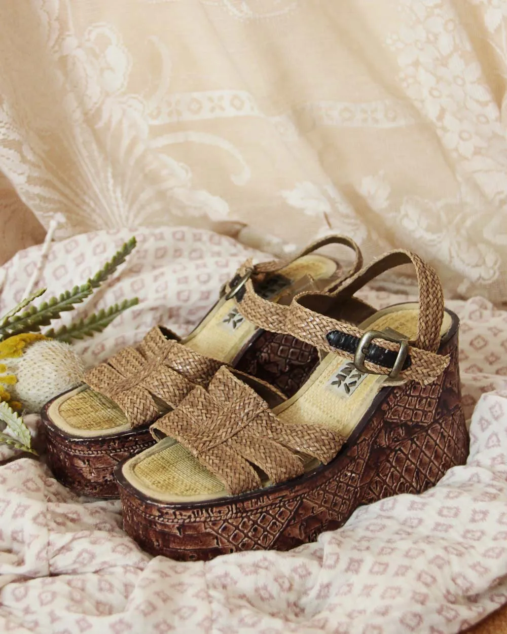Vintage Woven 70's Sandals