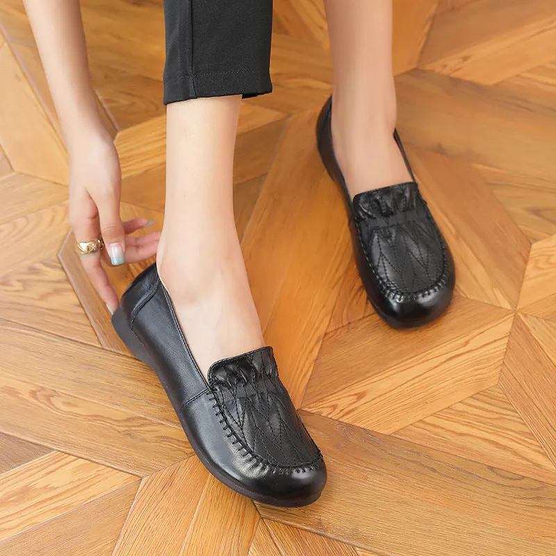 Women Flat Shoes Leather Soft Sole Casual Comfortable Leather Shoes