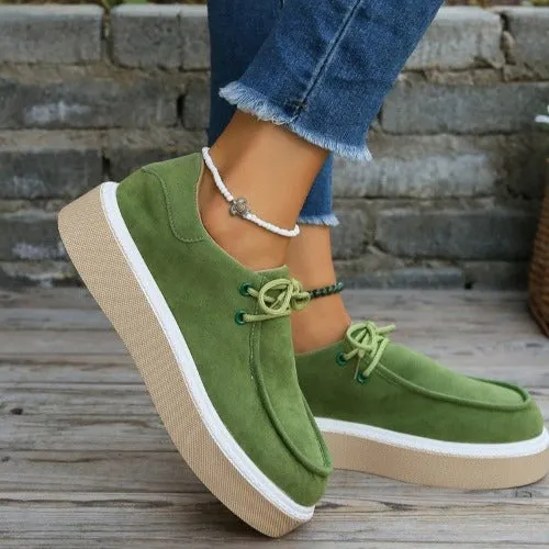 Women's lace-up sneakers with a thick sole