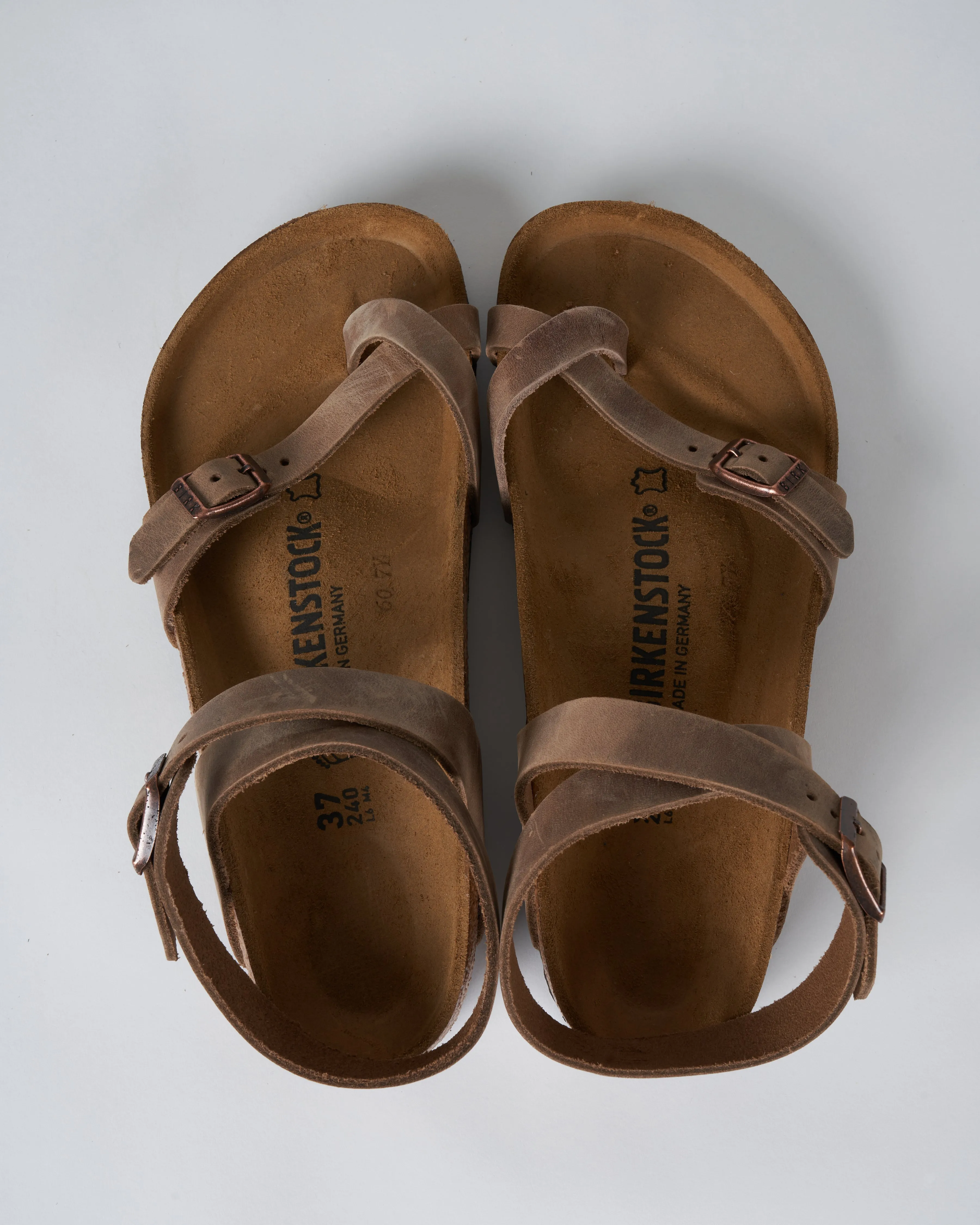 yara oiled leather sandal - tobacco